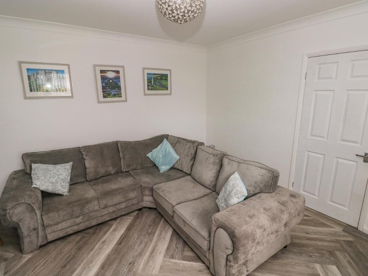 Cwtch Ar Y Mor Villa Burry Port Exterior foto